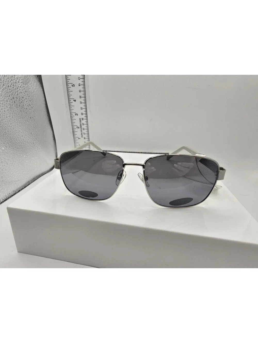 Pugsgear Pugs Style M6 Sunglasses Black Gray Aviator Polarized Frames